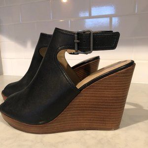 JOHNSTON & MURPHY BRAND NEW MILA STRAP WEDGE 9M